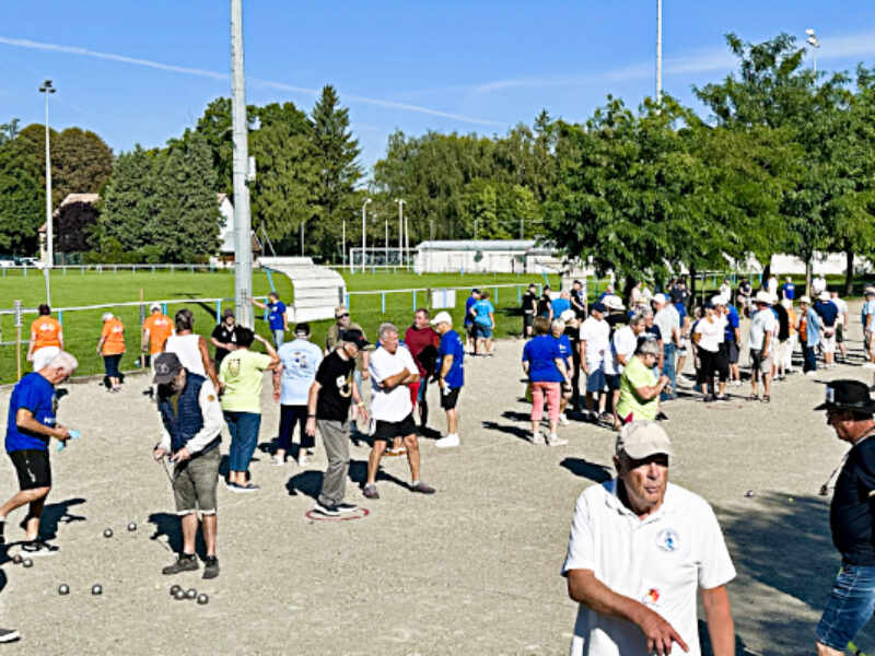 Concours de pétanque, 25 août 2026